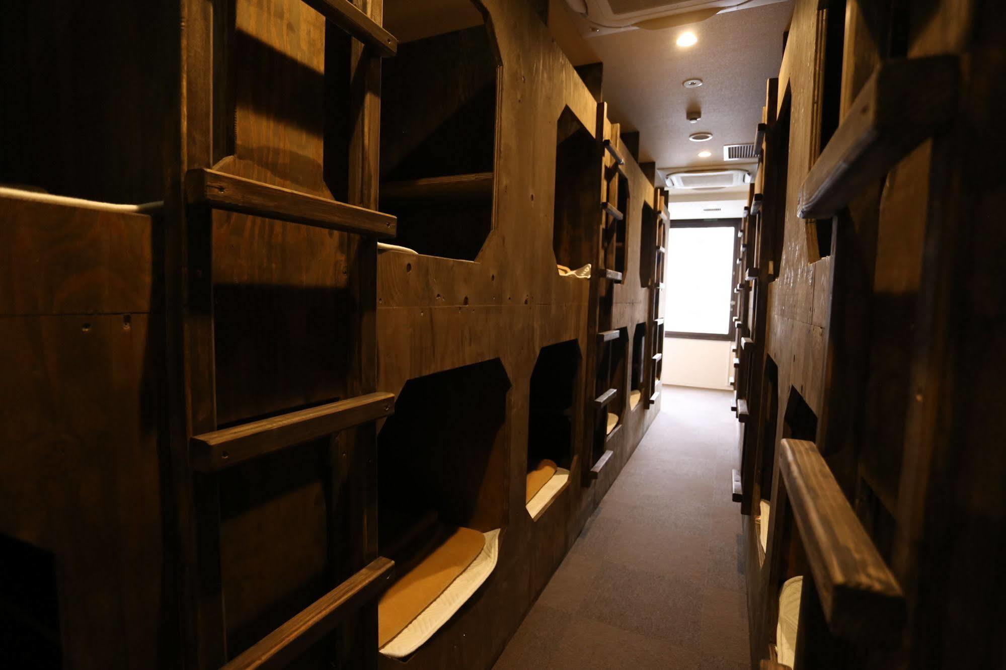Fuku Hostel Nagomi Namba Ōsaka Extérieur photo