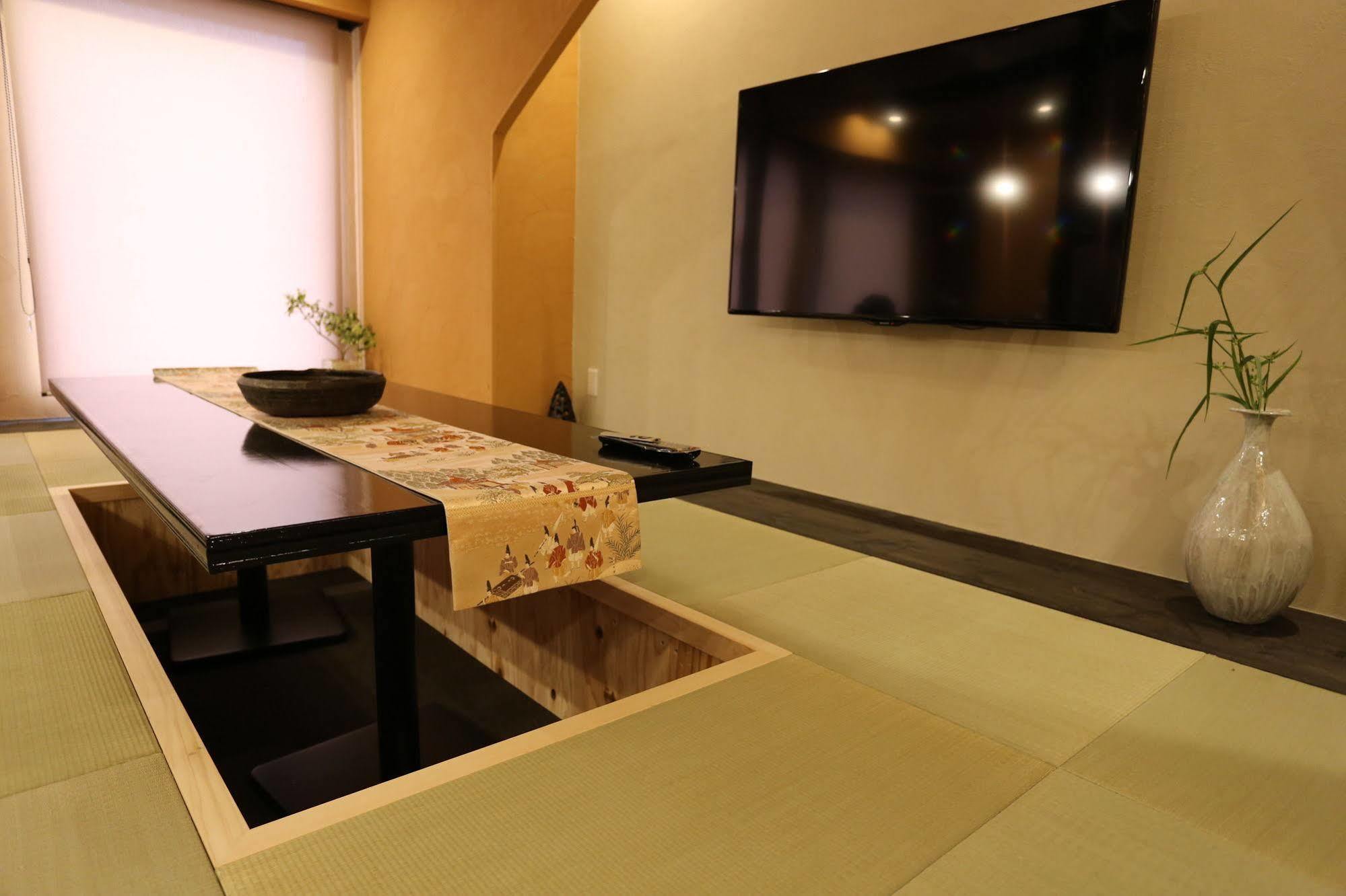 Fuku Hostel Nagomi Namba Ōsaka Extérieur photo