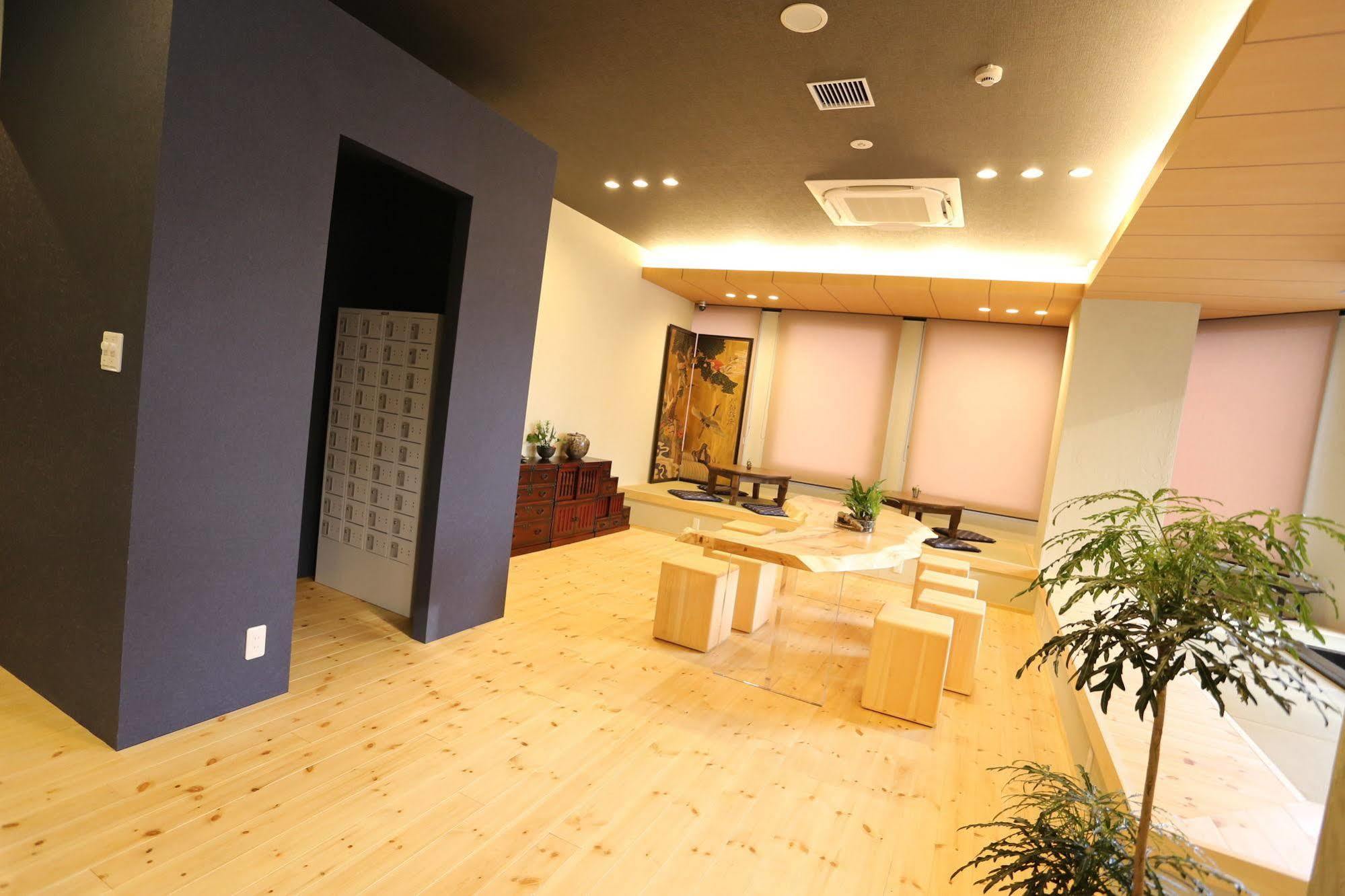 Fuku Hostel Nagomi Namba Ōsaka Extérieur photo